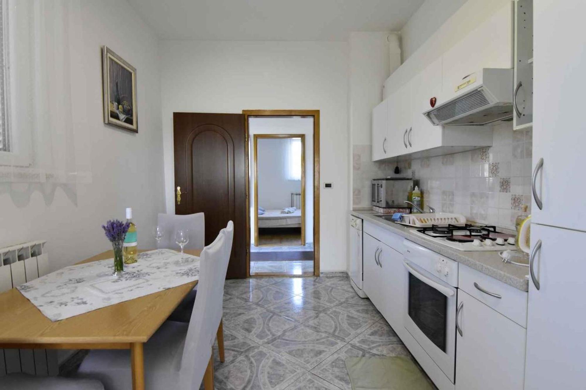 With A Parking Space Valica, - 22453 * Umag
