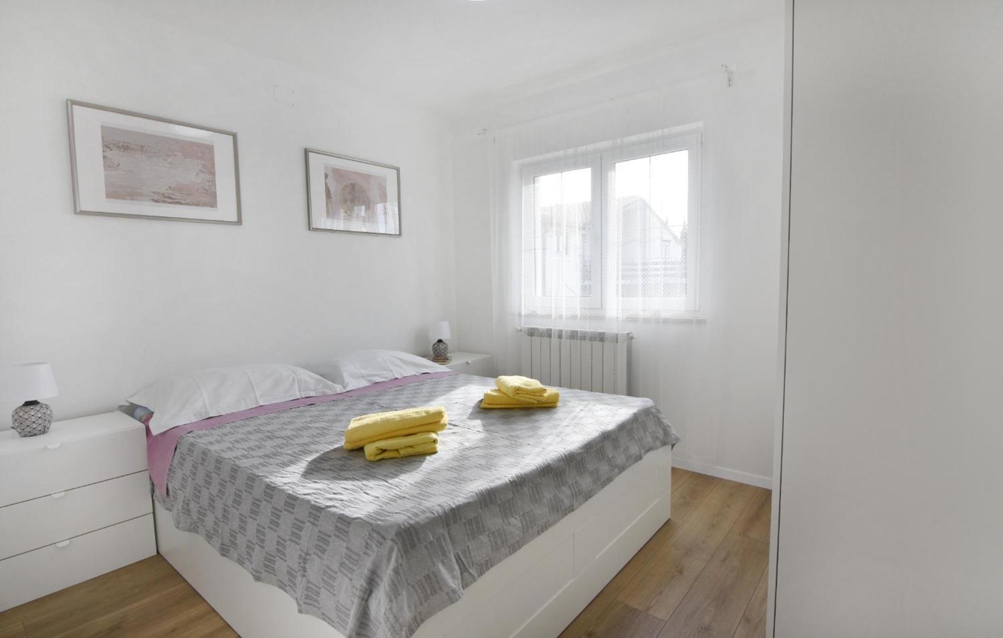 With A Parking Space Valica, - 22453 * Umag